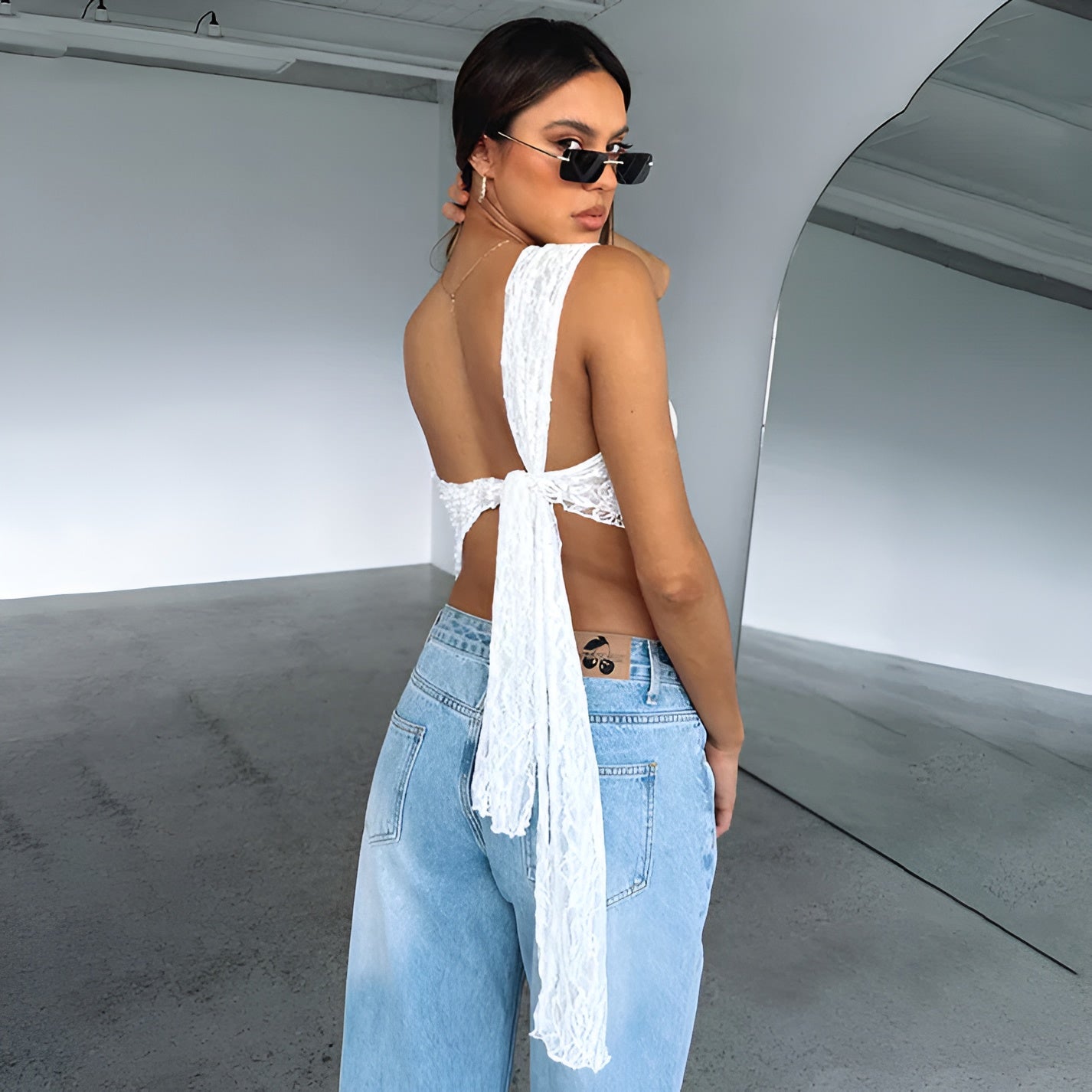 LIV - Top