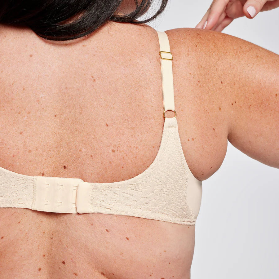 NELA | Push-Up Zauber