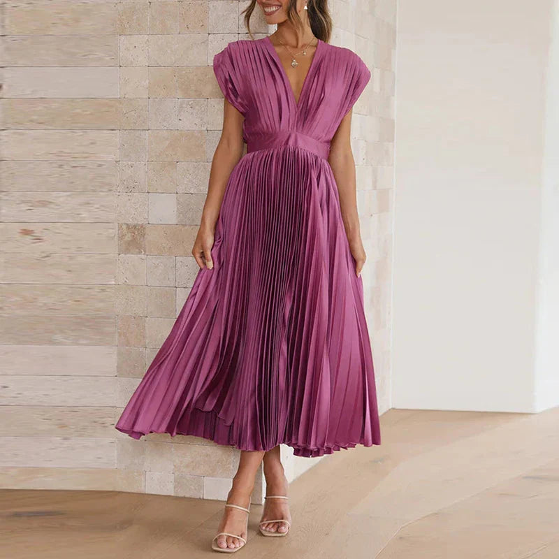 Hedwig - Neues Damenkleid mit Falten, Reißverschluss und ärmellosem Design
