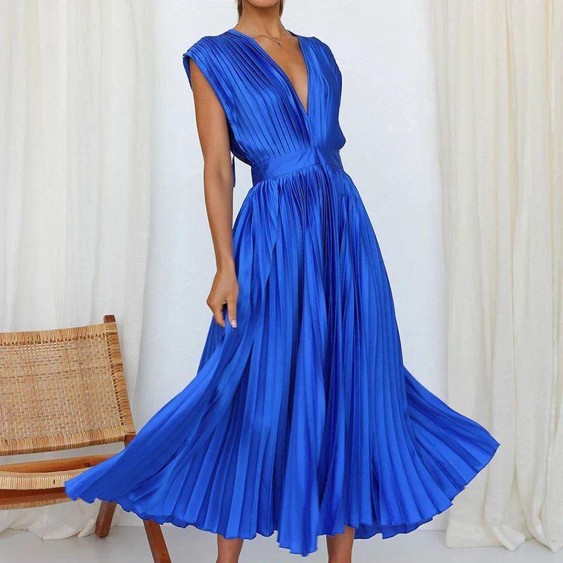 Hedwig - Neues Damenkleid mit Falten, Reißverschluss und ärmellosem Design