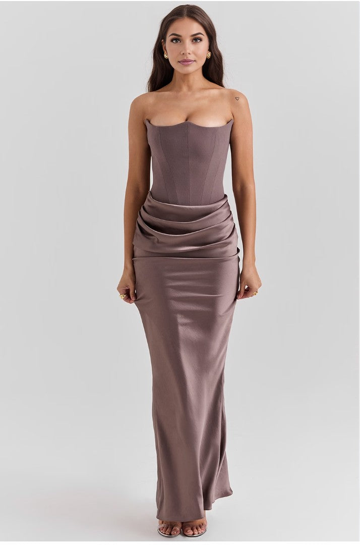 MILA | Kurven Kleid