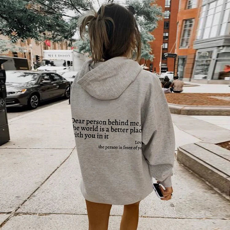 ELIN – Übergroßer Liebes-Hoodie