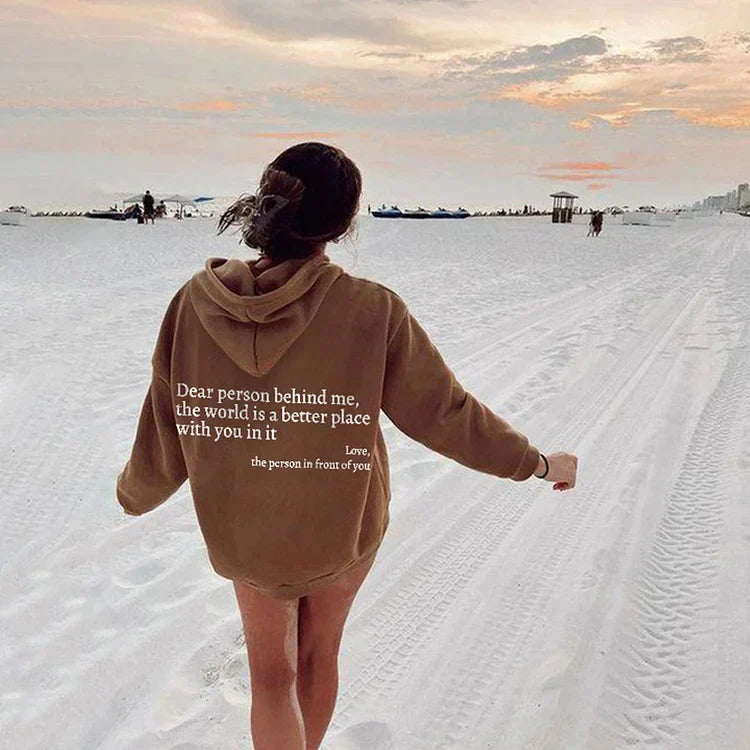 ELIN – Übergroßer Liebes-Hoodie