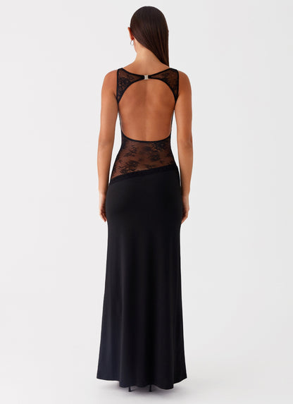 SELENA | Eleganter Cut-Out